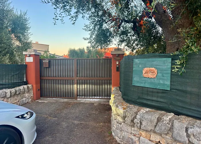 Loli Trulli Superior Villa - Free Parking